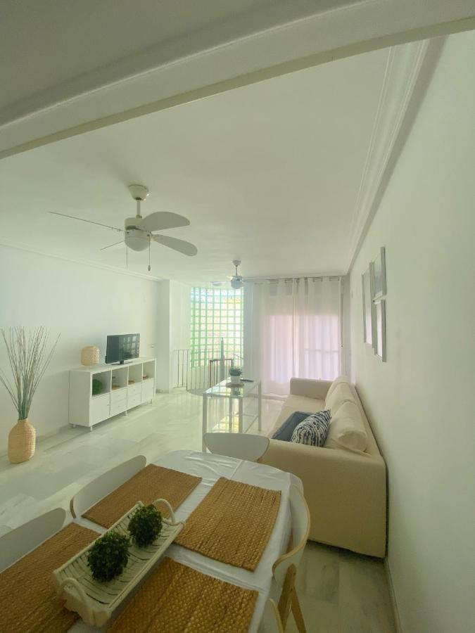 Duplex Torremolinos Suite Экстерьер фото